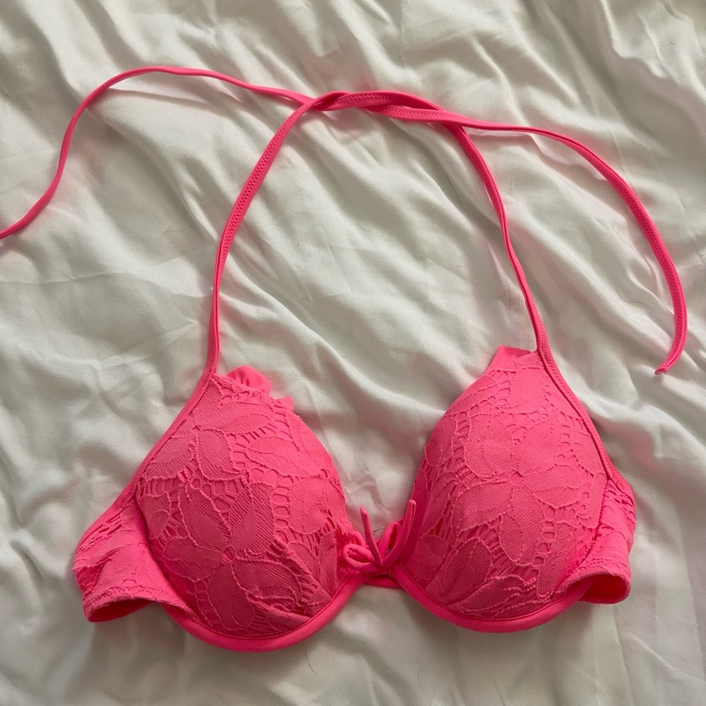 Victoria’s Secret Push-up Crochet Halter Bikini Top 34 B